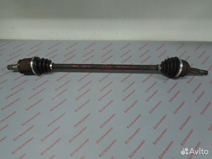 Nissan 39100-BM520 Вал приводной, правый