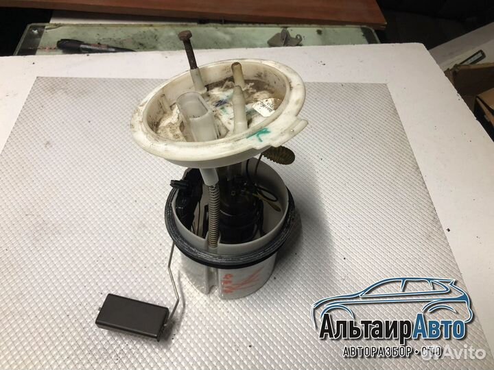 Топливный насос Volkswagen Jetta 6 Vl