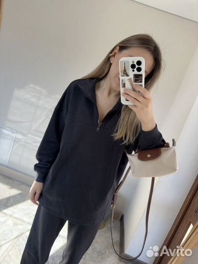 Спортивный костюм женский