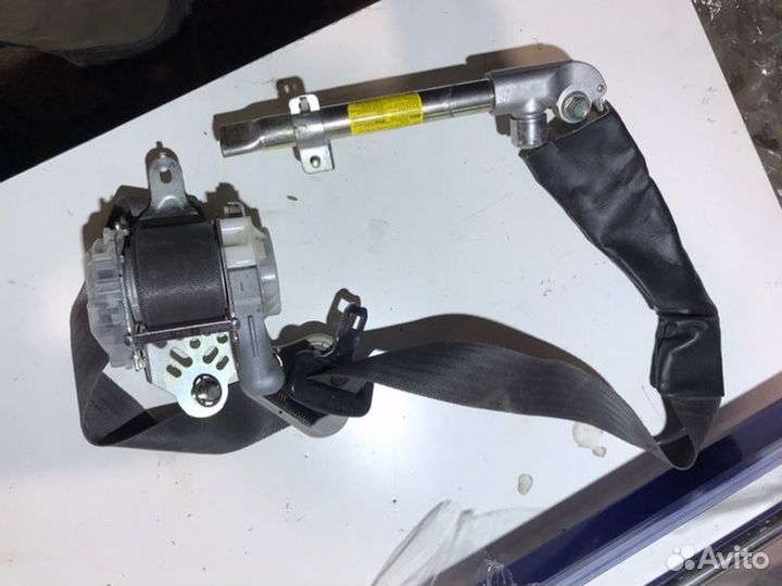 Ремень безопасности передний правый передний