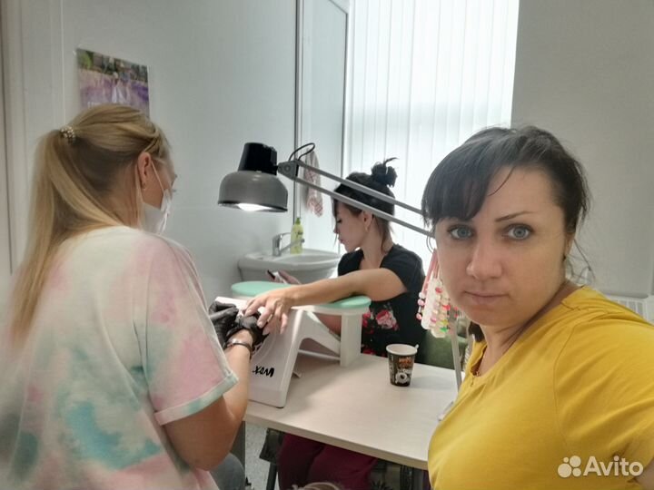 Обучение маникюру, наращивание, педикюр