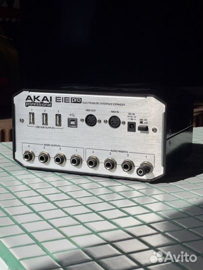 Звуковая карта Akai ElE Pro Silver