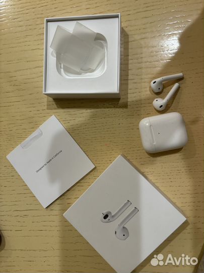 Airpods 2