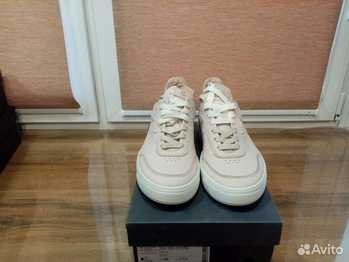 Кеды новые, оригинальные ecco 40р