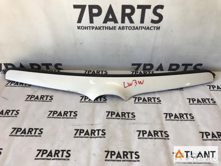 Решетка радиатора mazda MPV