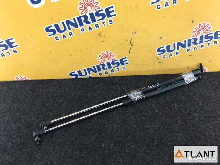 Амортизатор задней двери honda stream