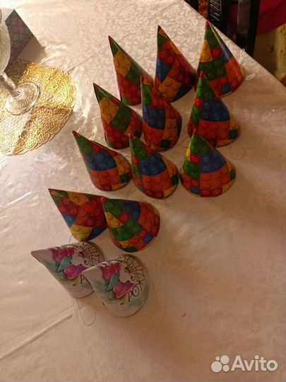 Праздничные колпачки