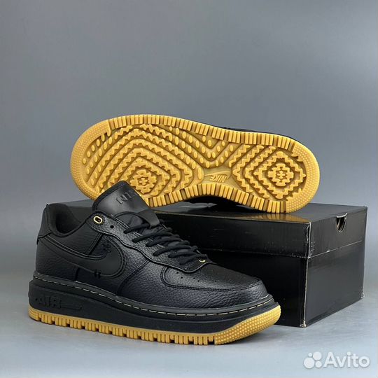 Кроссовки Nike Air Force 1 Lux (Арт.25738)