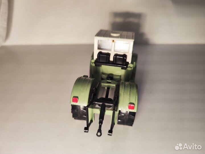 Модель СССР, трактор Кировец, 1:43