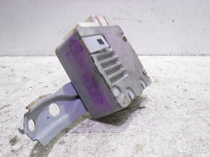 Блок управления Тойота