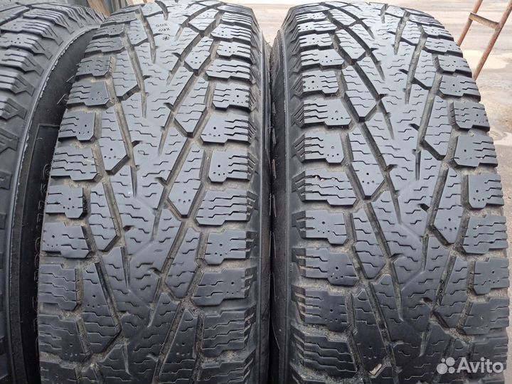 Nokian Tyres Hakkapeliitta LT2 235/85 R16