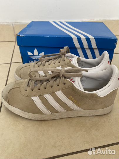 Кроссовки женские adidas gazelle 37-38