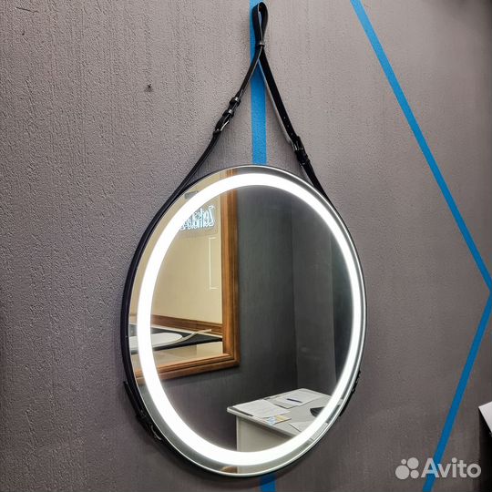 Зеркало с подсветкой