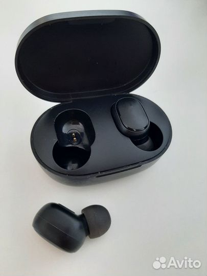 Беспроводные наушники