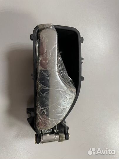 Ручка внутренняя левая Amulet (перед / зад черная)