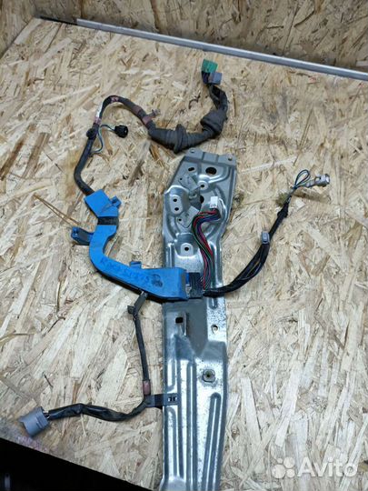 Проводка двери передней правой Toyota Carina CT195