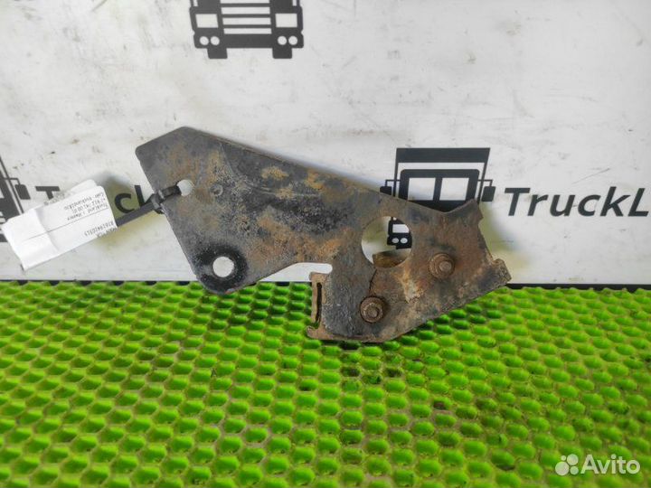 Кронштейн трубок отопителя Man Tgx