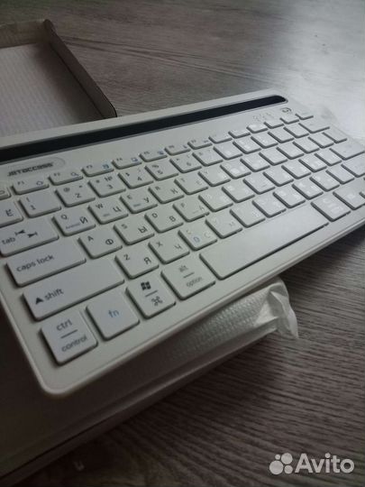 Bluetooth клавиатура
