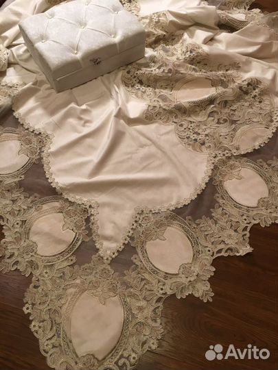Новая скатерть La perla Roberto cavalli