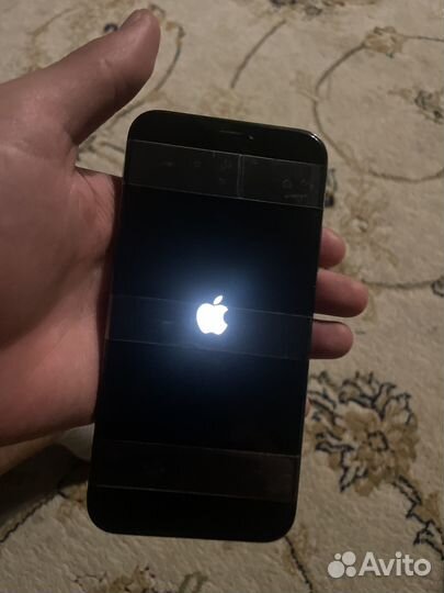iPhone X, 64 ГБ