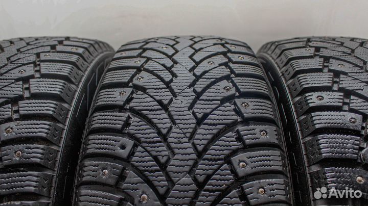 Formula Ice 215/55 R17 98T