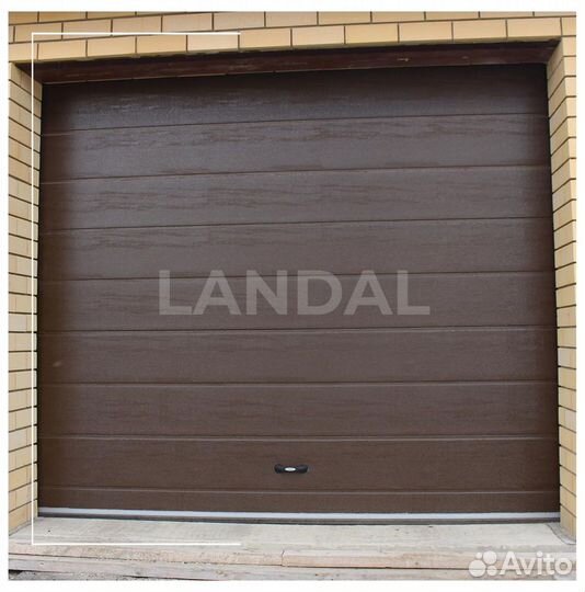 Гаражные секционные ворота