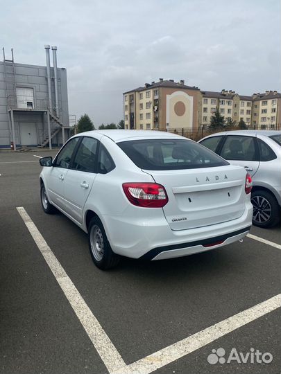 LADA Granta 1.6 МТ, 2024