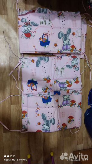 Бортики в кроватку и ванночка