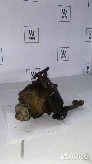 Рулевой редуктор mercedes w124