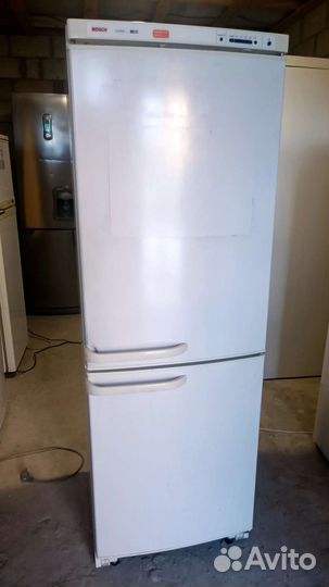 Холодильник 2х камерный 