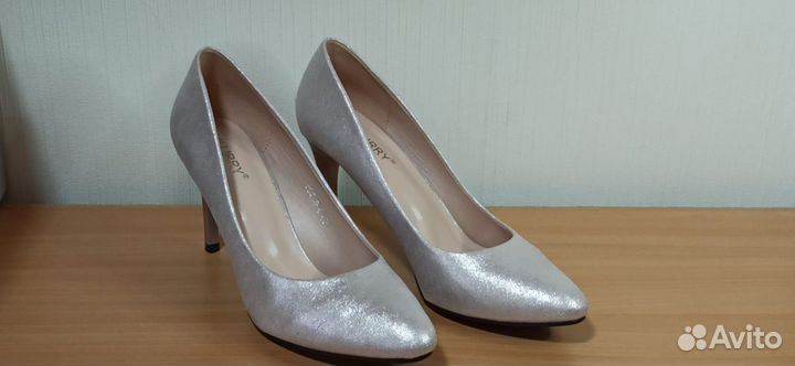 Туфли женские 40 размер розовое серебро