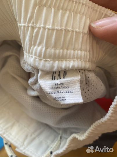 Шорты плавательные Gap и H&M