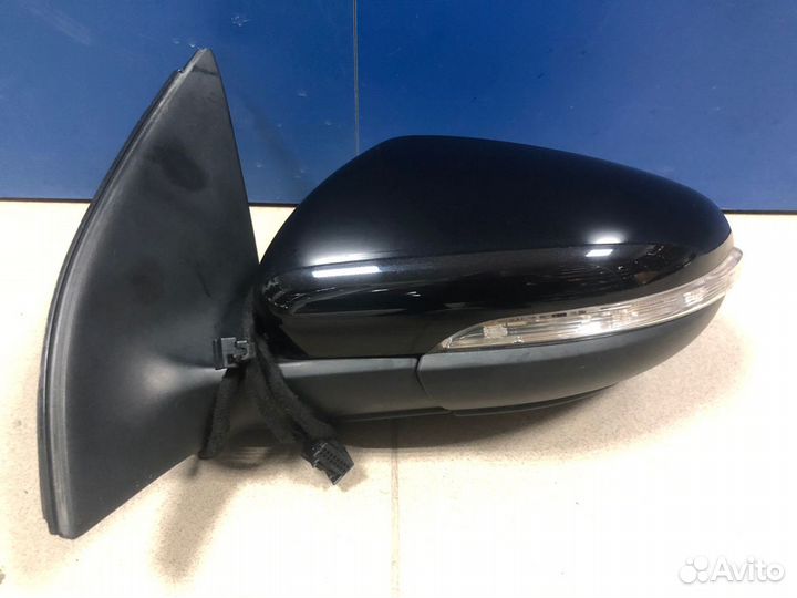 Зеркало левое Volkswagen Golf 6