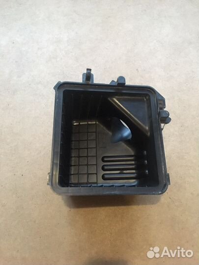 Крышка корпуса воздушного фильтра Kia Ceed