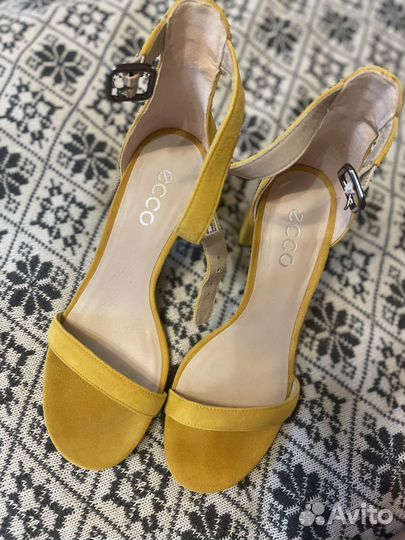 Сандалии ecco 37