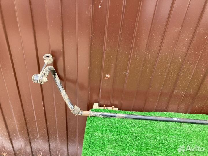 Стабилизатор передний Octavia A4