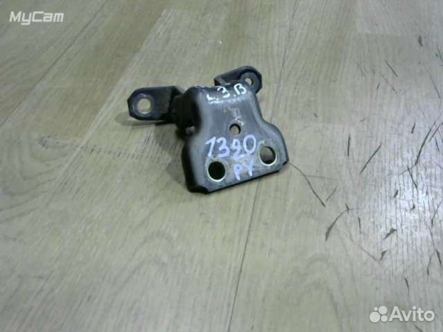 Петля двери задней левой Suzuki Liana