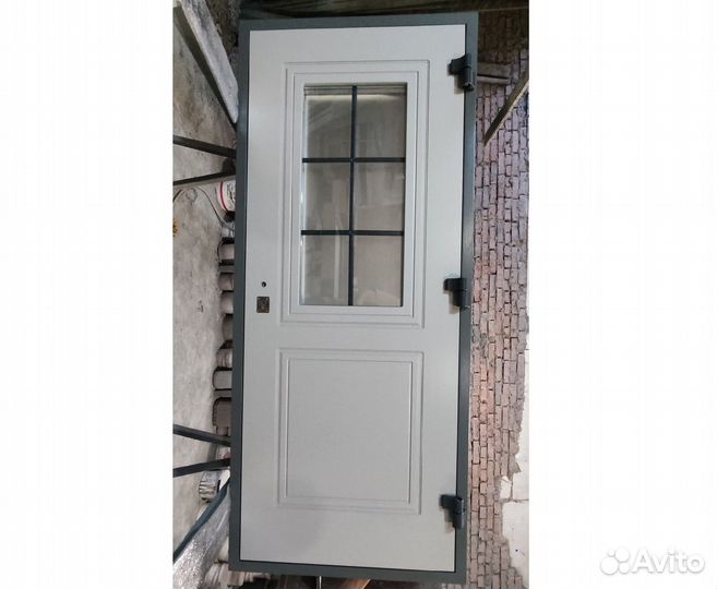 Теплая финская дверь для дома Север М12