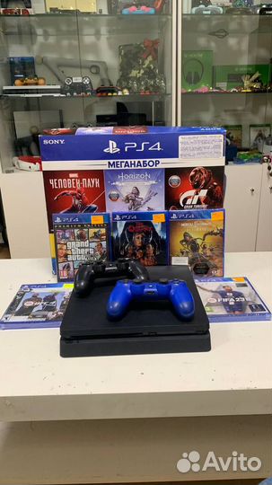 Sony PS4 Slim 500gb с 2 геймпадами