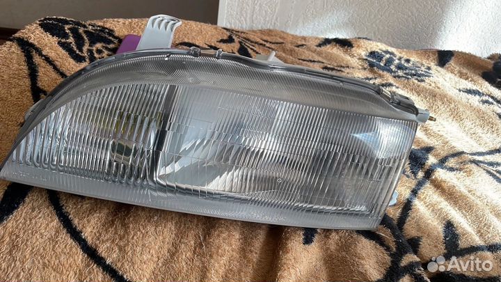 Левая фара новая toyota corona exiv st202