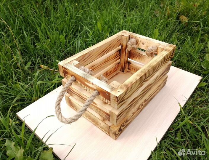 Декоративный деревянный ящик