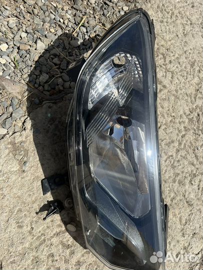 Фара левая Granta FL