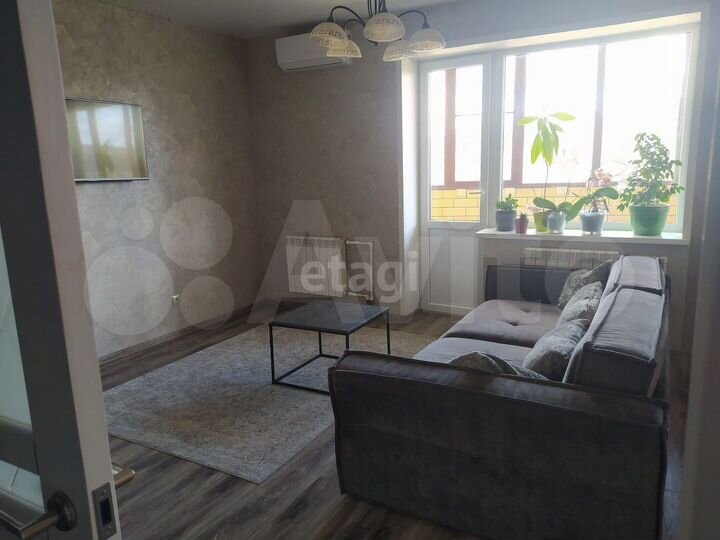 2-к. квартира, 90,2 м², 17/17 эт.