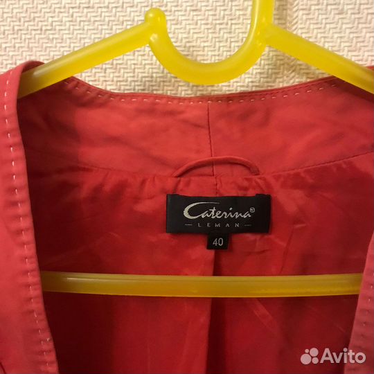 Caterina leman костюм