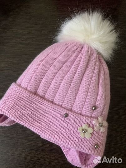 Зимняя шапочка для новорожденного