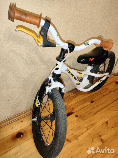 Беговел Novatrack Breeze 14