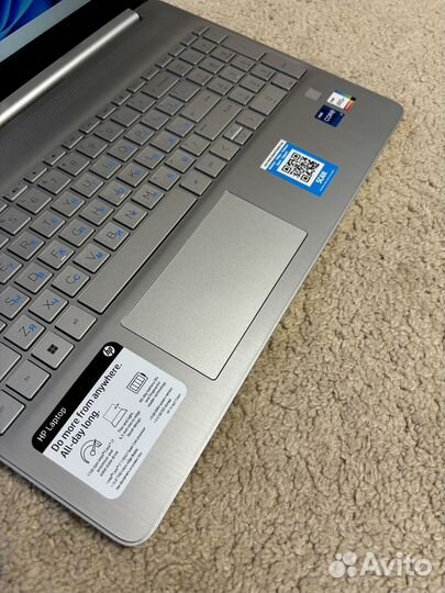 Ноутбук HP 15-dy2172wm Core i7