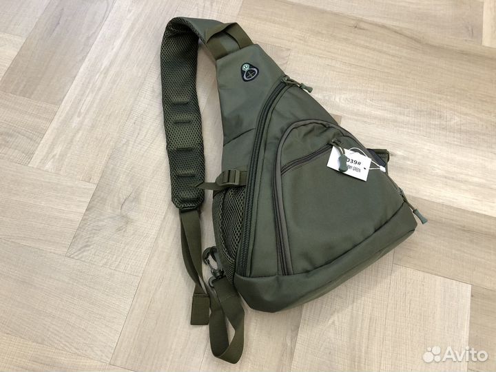 Сумка через плечо с одной лямкой 10 литров