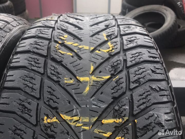 Goodyear UltraGrip 255/55 R19