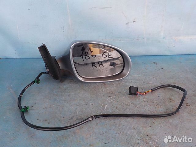 Зеркало заднего вида правое volkswagen Passat B6 2